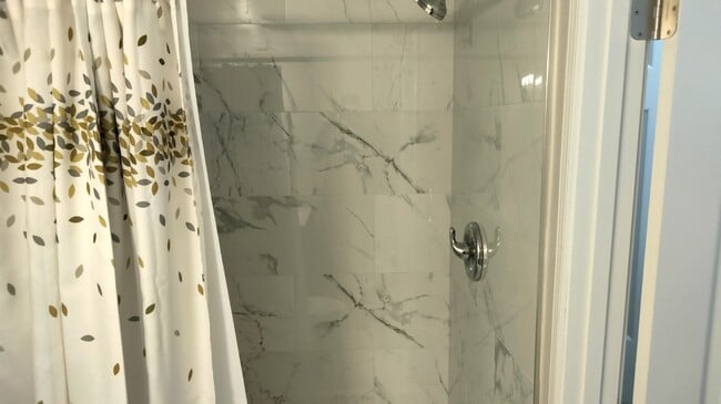 Foto del edificio - 112 Duvall Ln