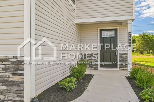 Foto del edificio - 7646 Belhaven Ln