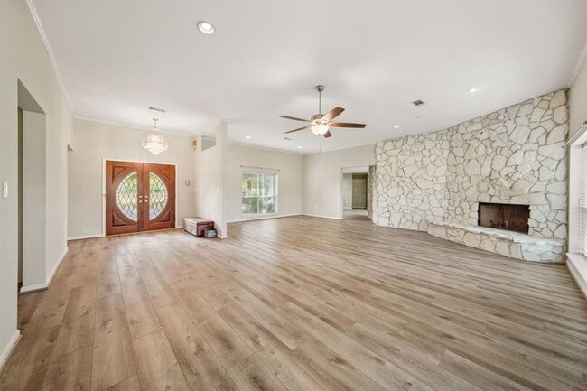 Building Photo - 15502 Kitty Hawk Dr