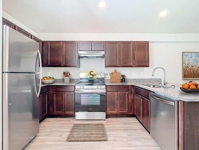 Foto del edificio - 12007 Henley Ave