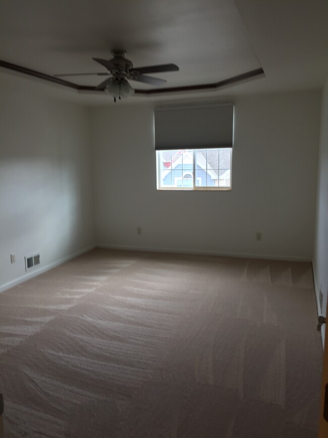 Foto del edificio - 1135 Ridge Creek Cir