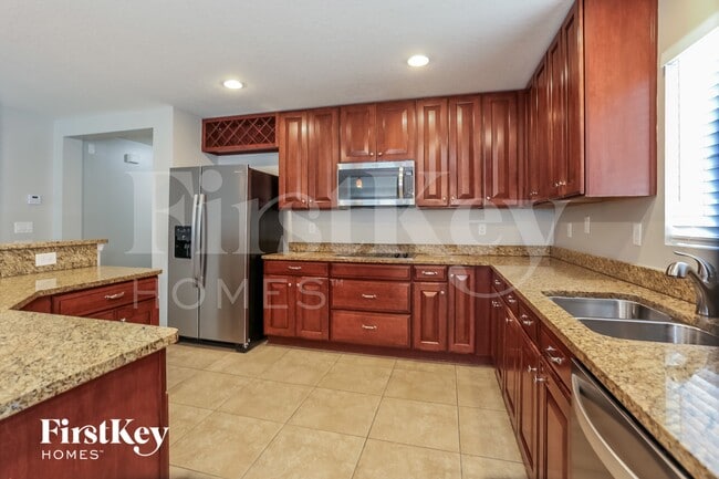 Building Photo - 335 Candlebark Dr