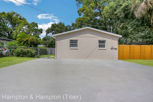 Foto del edificio - 4 br, 2 bath House - 8616 N MULBERRY ST