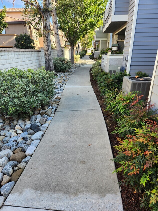 6686 Laurelton Ln, Chino Hills, CA 91709 Townhome Rentals in Chino