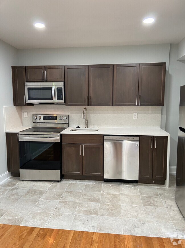 3 Bedroom Apartments for Rent in 19153