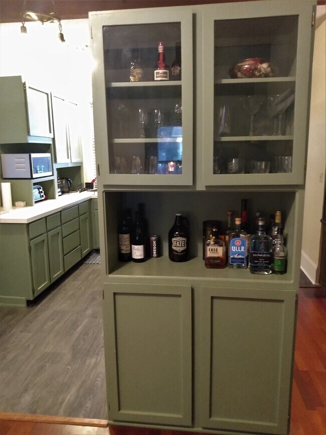 Building Photo - 1435 SW Harrison St