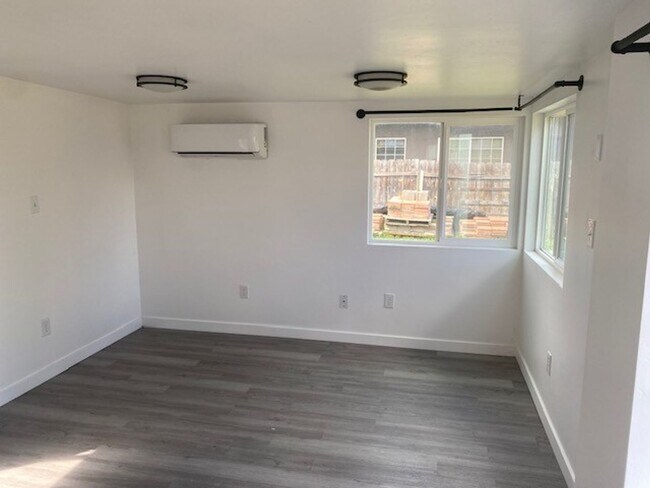 Foto del edificio - 214 Stark St
