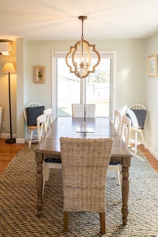 Foto del edificio - 18 Hampson Ave