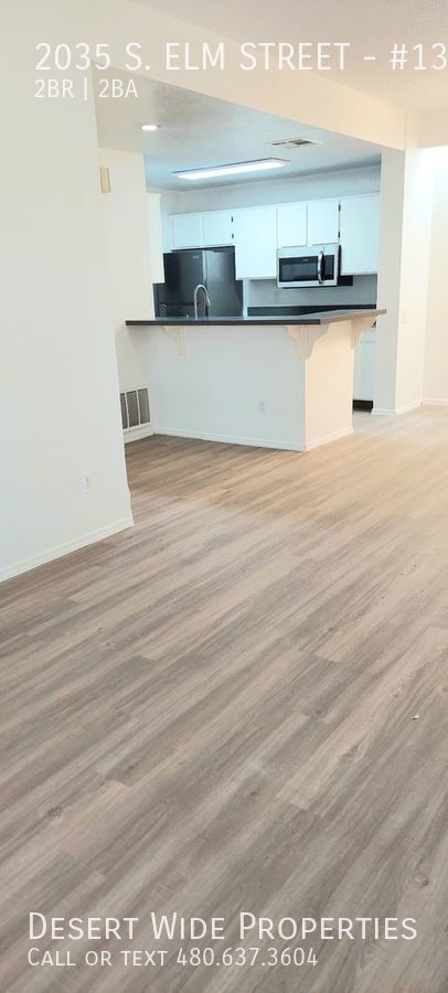 Building Photo - VERY NICE 2 MASTER BEDROOM REMODLED 2 BATH...