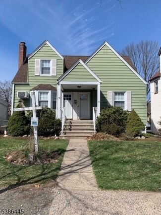 Building Photo - 36 Derwent Ave