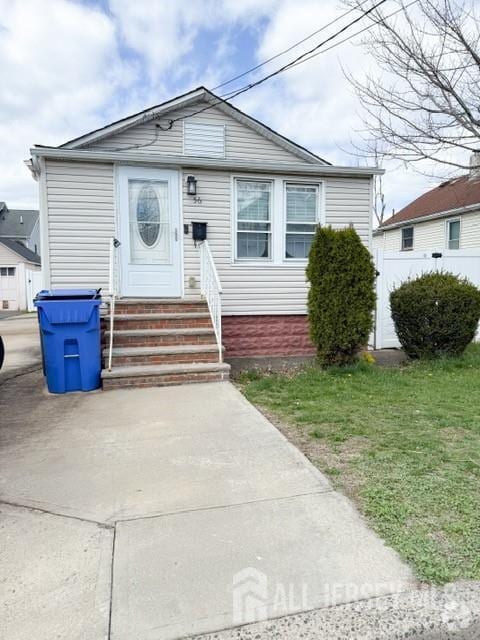 Building Photo - 56 Bird Ave