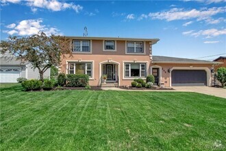 Building Photo - 235 Old Lyme Dr