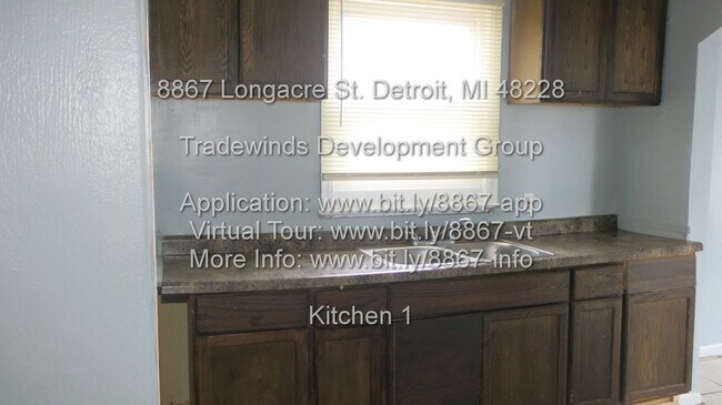 Foto del edificio - 8867 Longacre 3bed/1bath spacious kitchen,...