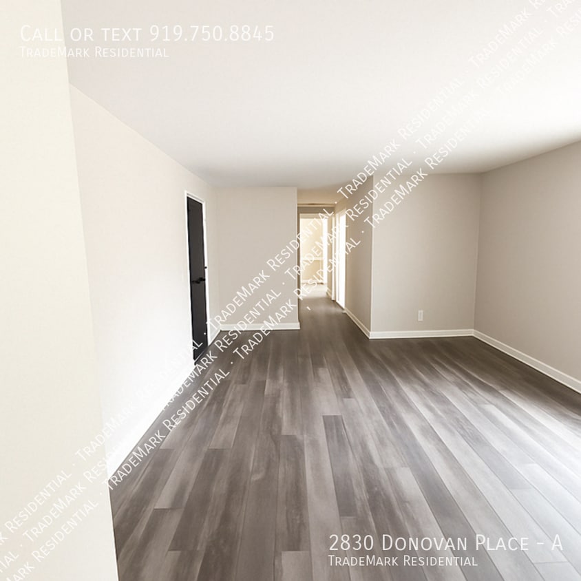 Building Photo - 2830 Donovan Pl