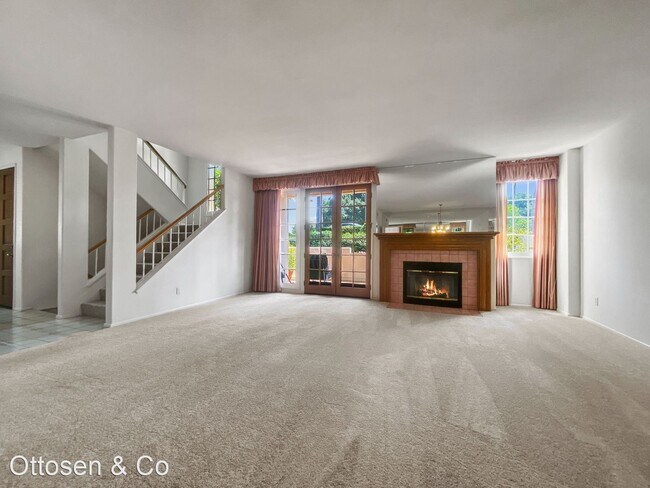 Foto del edificio - 3 br, 3 bath House - 452 E Bougainvillea Ln