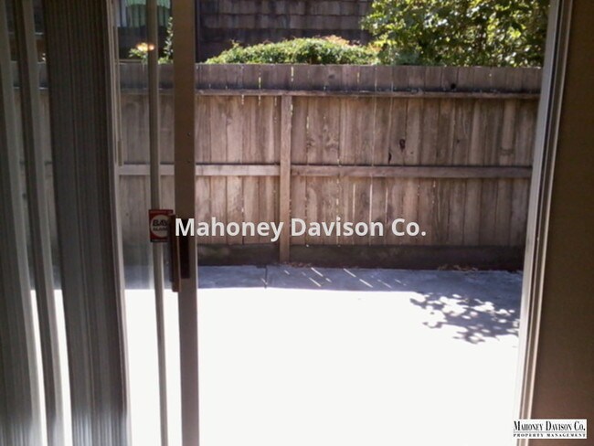 Foto del edificio - 1505 Parkway Dr