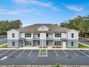 Building Photo - 12088 Lamey Brg Rd