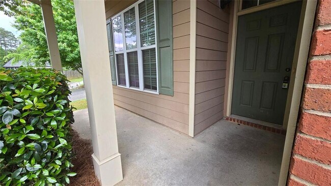Building Photo - 2275 Copper Trail Ln NE