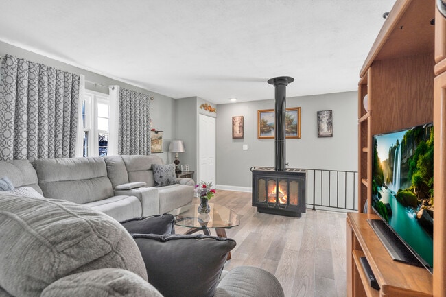 Foto del edificio - 1314 Ely Ct