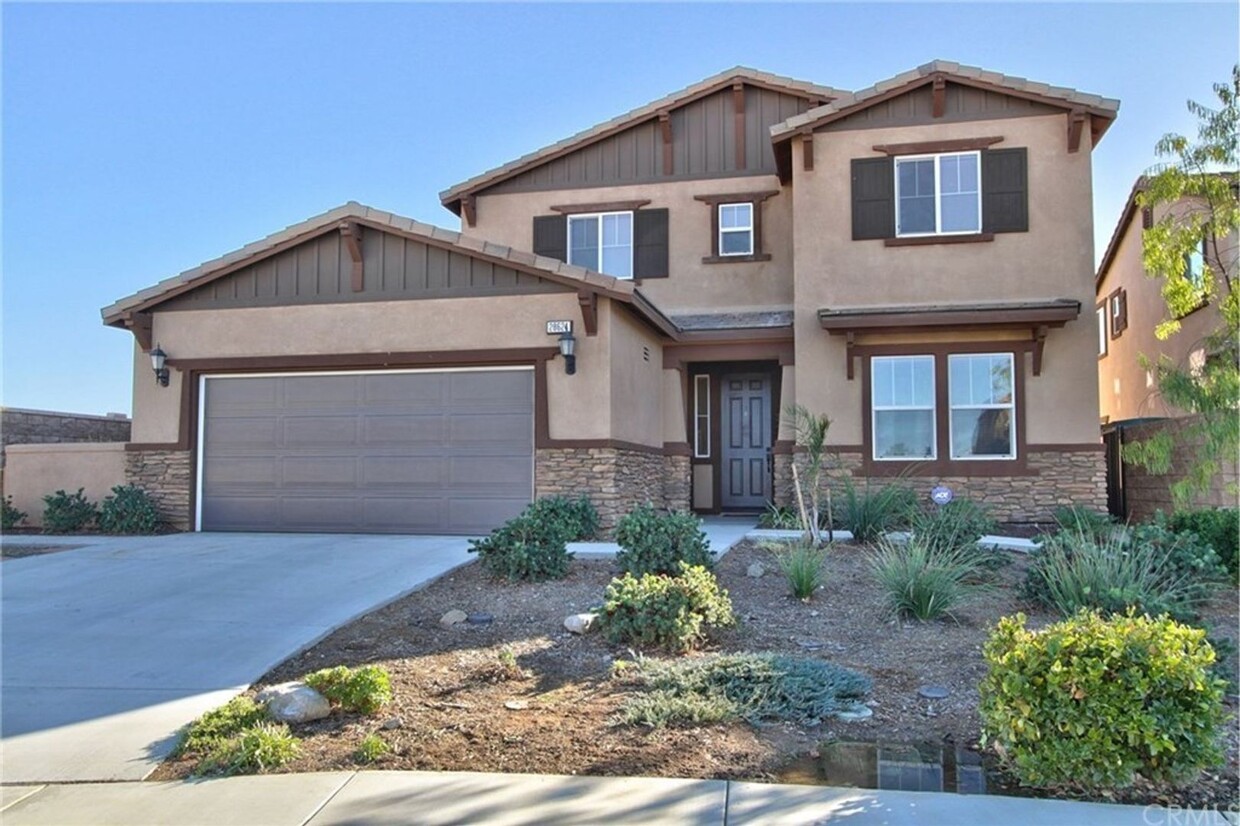 Foto principal - Beautiful Menifee 5 Bedroom, 4 Bathroom Home