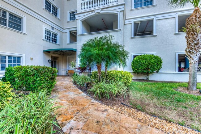 Building Photo - 3730 Cadbury Cir