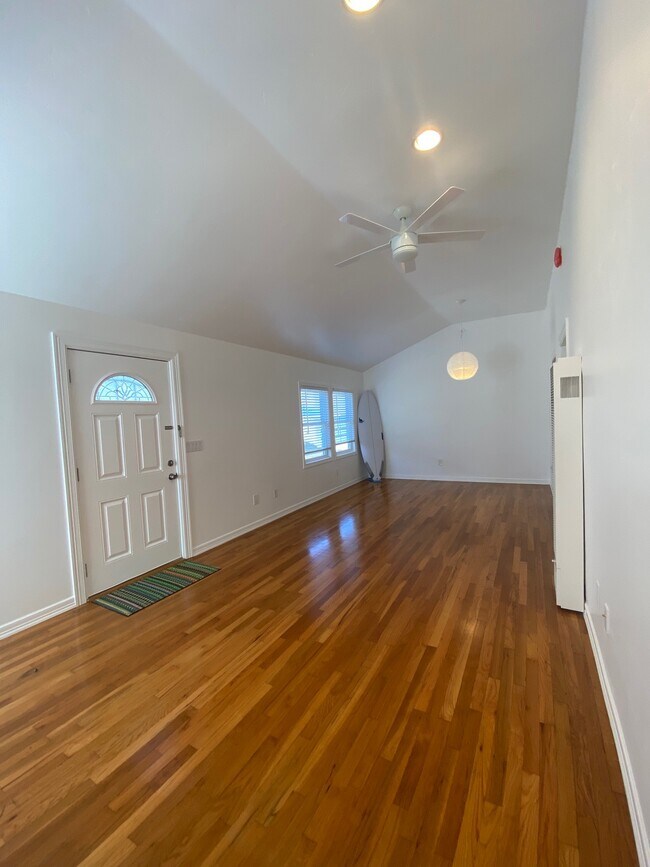 Foto del edificio - 315 Hartford Ave