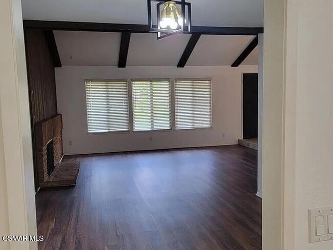Building Photo - 28910 Calabria Dr
