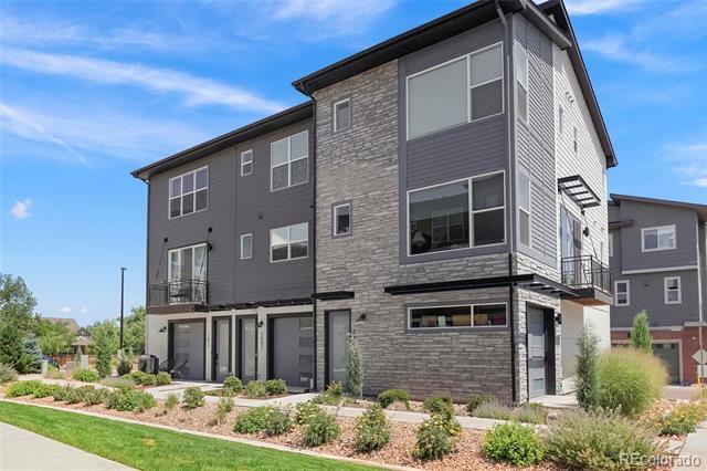 Building Photo - 7807 W 43rd Pl