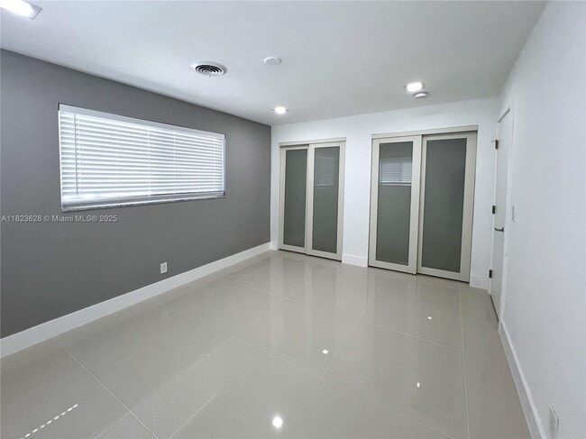 Foto del edificio - 1531 Garfield St