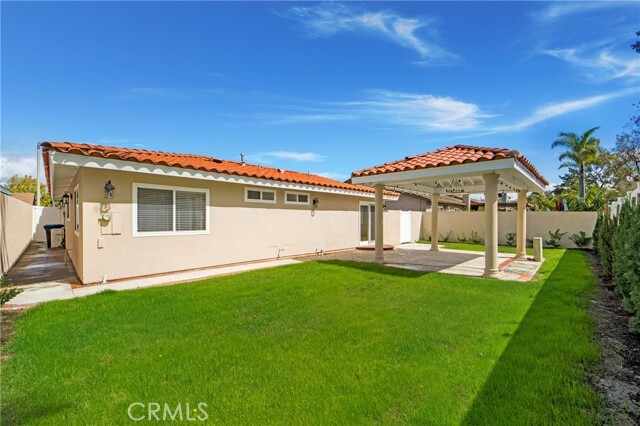 Building Photo - 921 Helena Cir
