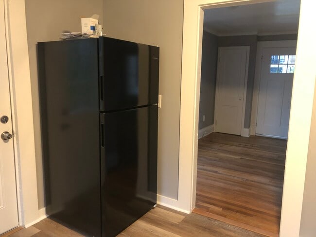 Foto del edificio - 2214 Oak St