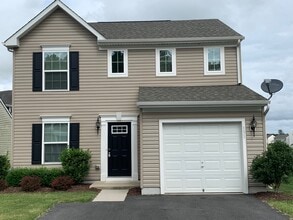 Building Photo - 131 Bobbys Branch Rd Building Photo - 131 Bobbys Branch Rd