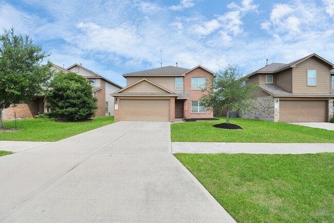 Building Photo - 3210 Aldridge Dr