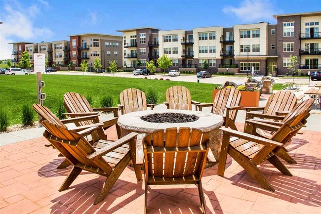 Foto del edificio - 5119 Brookfield Pkwy