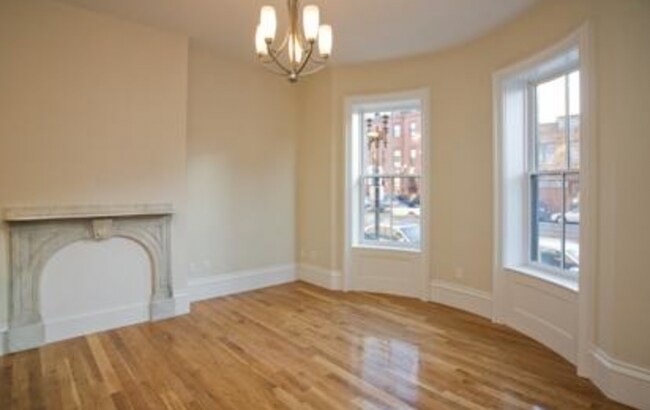 Building Photo - 656 Massachusetts Ave