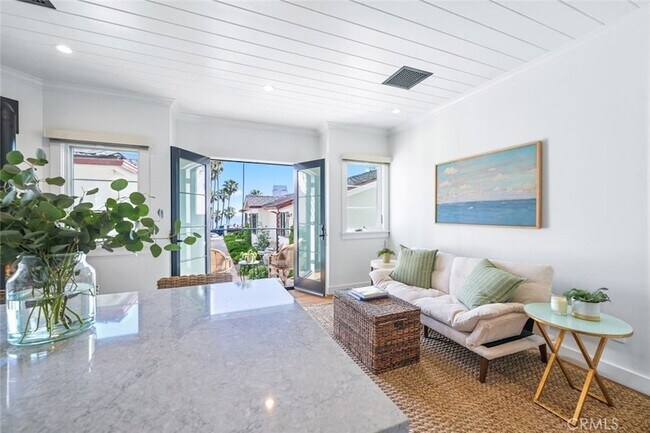Foto del edificio - 358 Cliff Dr