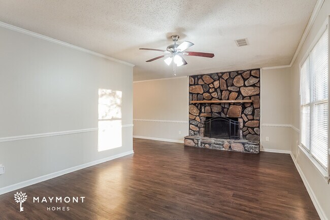 Foto del edificio - 2825 Valley Crest Rd