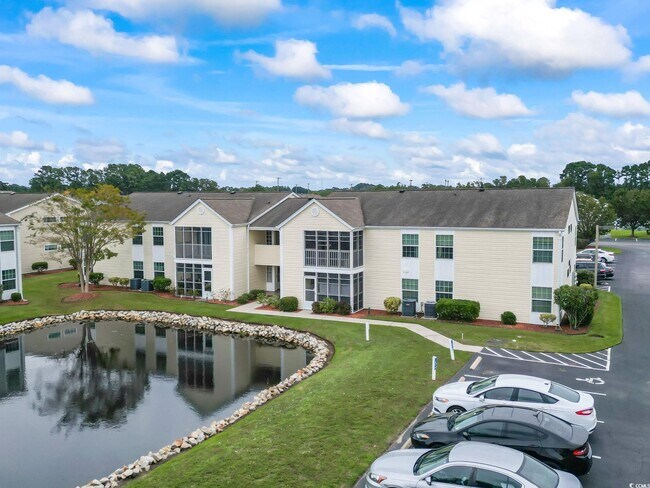 Building Photo - 2226 Huntingdon Dr