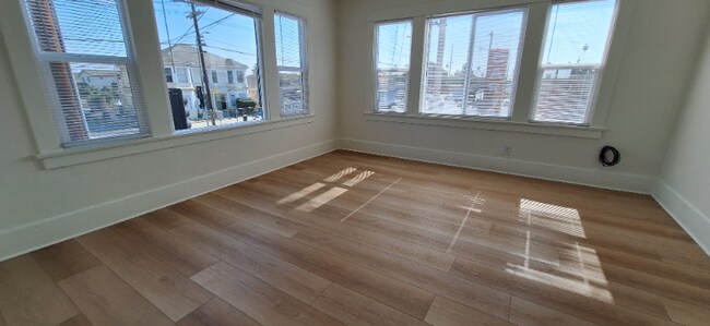 Foto del edificio - 507 W 59th Pl