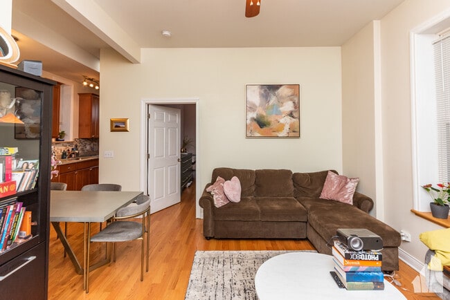Foto del edificio - 2702 W Thomas St