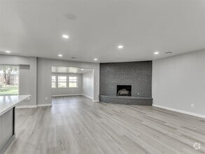 Building Photo - 6917 Woodridge Ave
