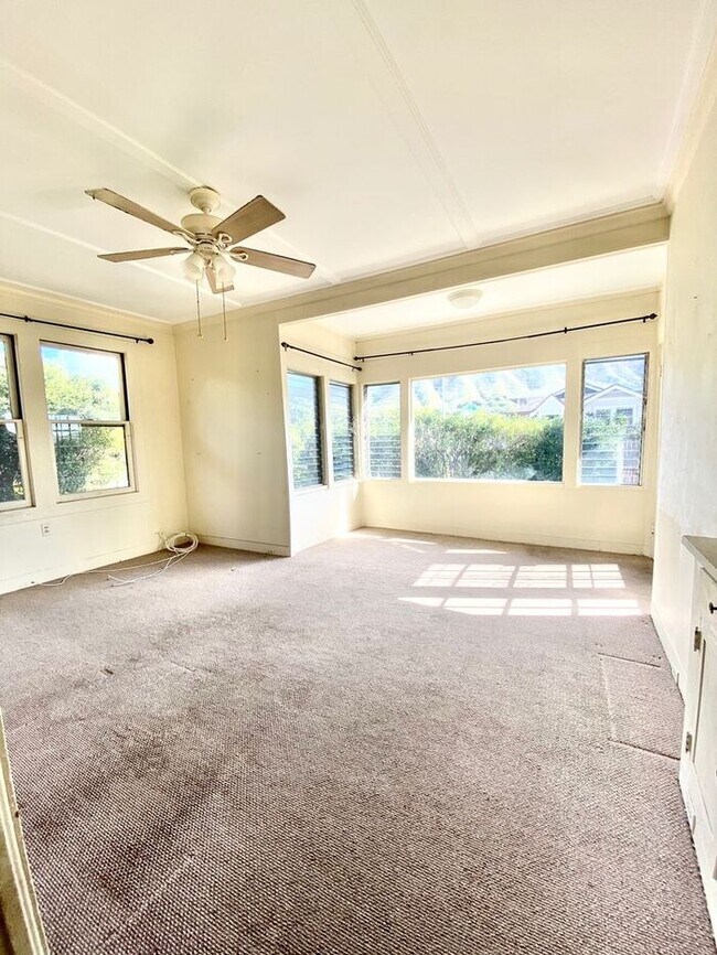 Foto del edificio - 3477 Campbell Ave