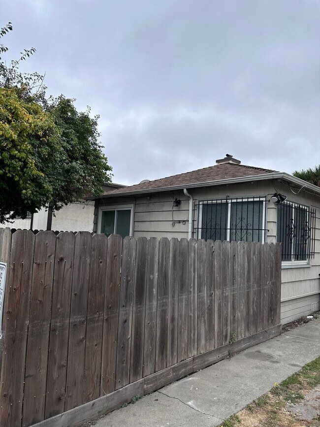 Foto del edificio - 01443