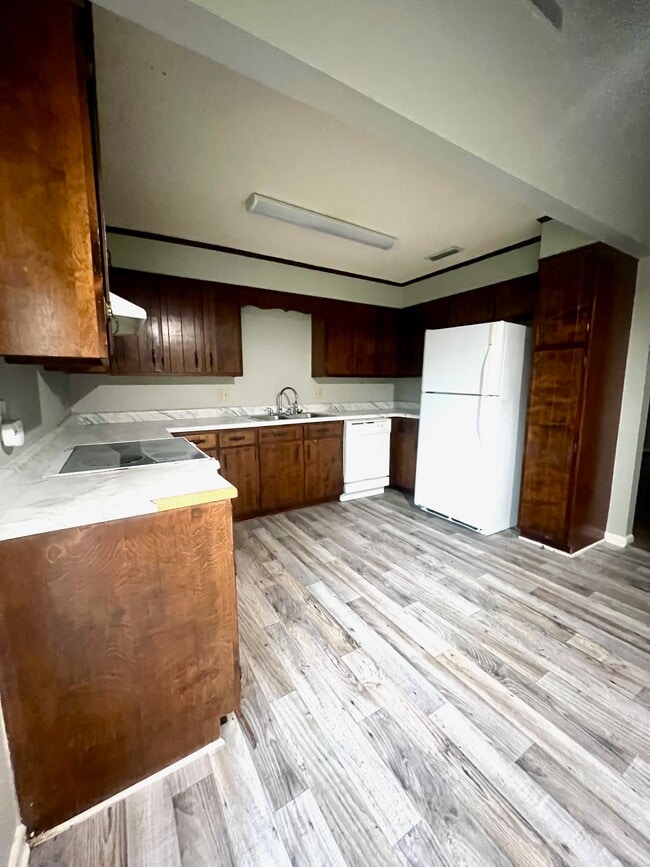 Building Photo - 3818 Schroer Rd