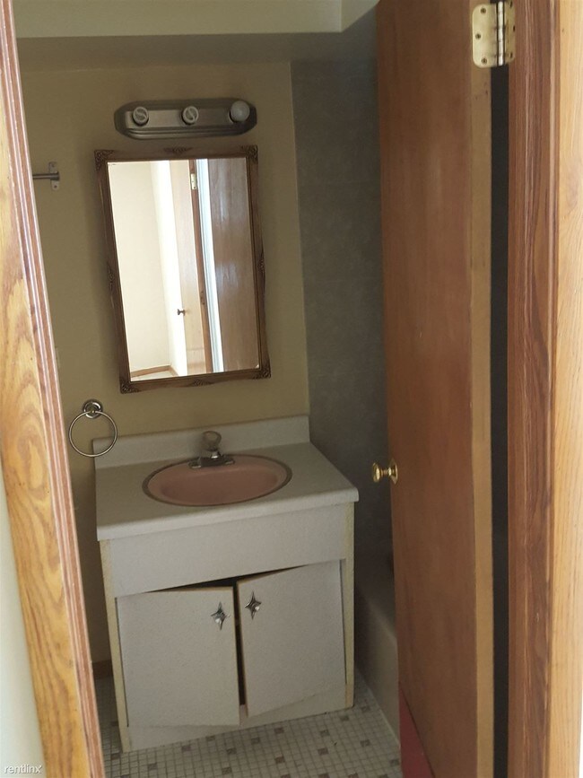 Building Photo - 2 br, 1 bath  - Heritage Village Pointe GS