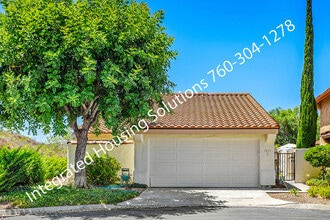 Building Photo - 3841 Violet Glen