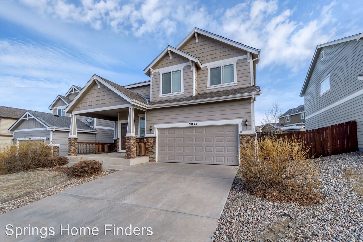 Foto principal - 3 br, 2.5 bath House - 8034 Steward Lane