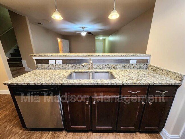 Foto del edificio - 11330 White Bluff Rd
