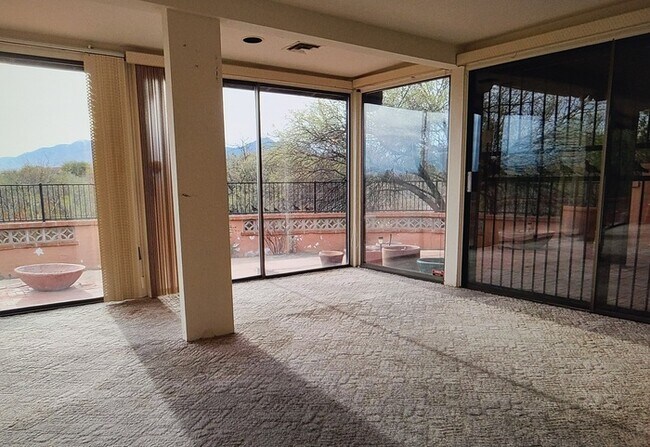 Building Photo - Beautiful 3bedroom 2 bathroom