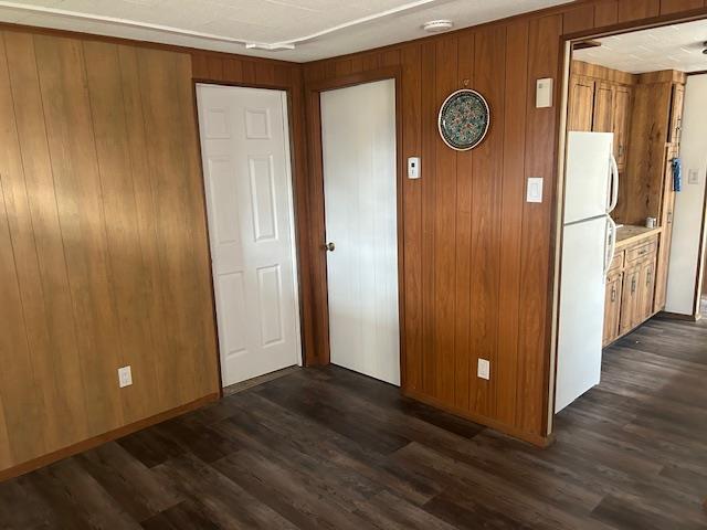 Foto del edificio - 407 Forest Rd W